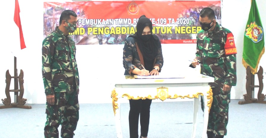 Bupati Kendal dr Mirna Anisa M.Si, Buka TMMD Reg Ke-109 Kodim 0715/Kendal Secara Virtual